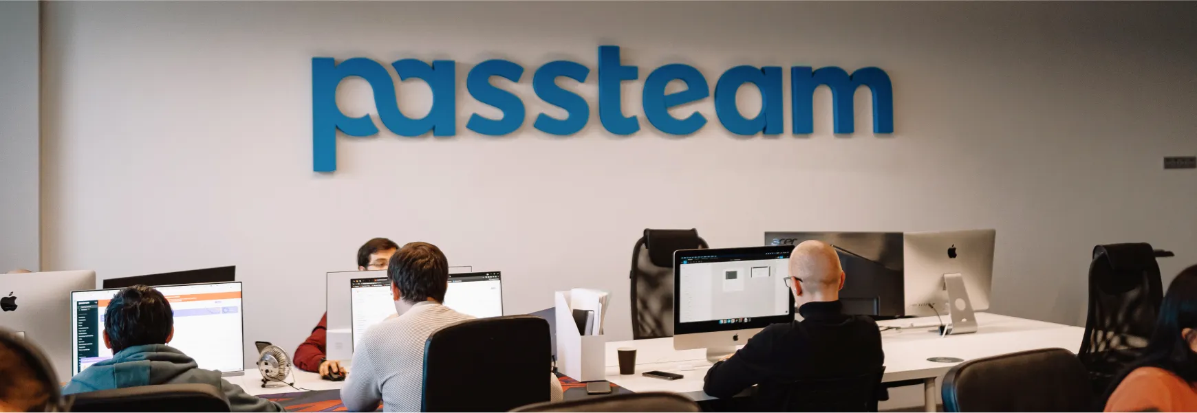 о passteam